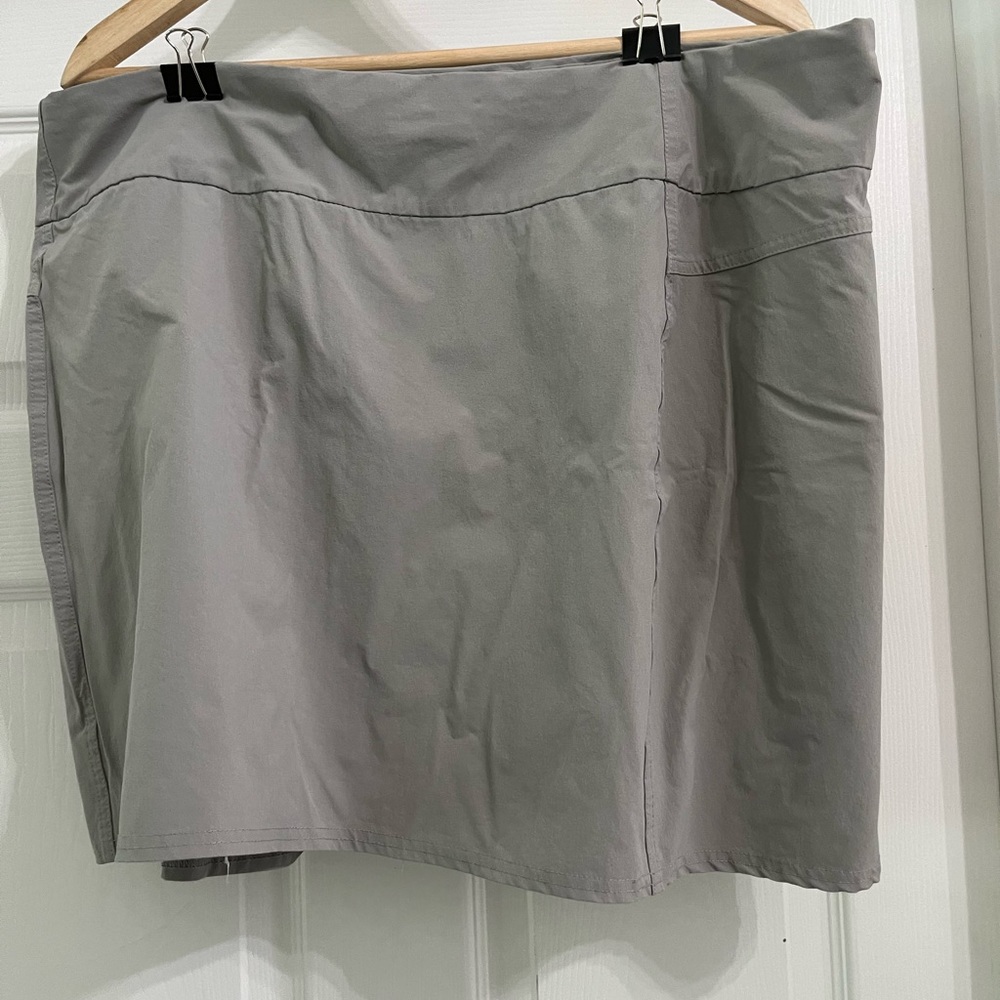 Ascend - hiking skirt